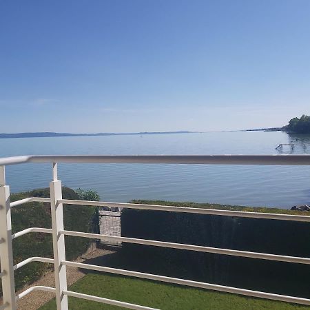 Apartmanhaz Horvath Balatonboglar Exterior photo