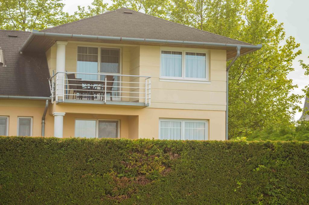 Apartmanhaz Horvath Balatonboglar Exterior photo